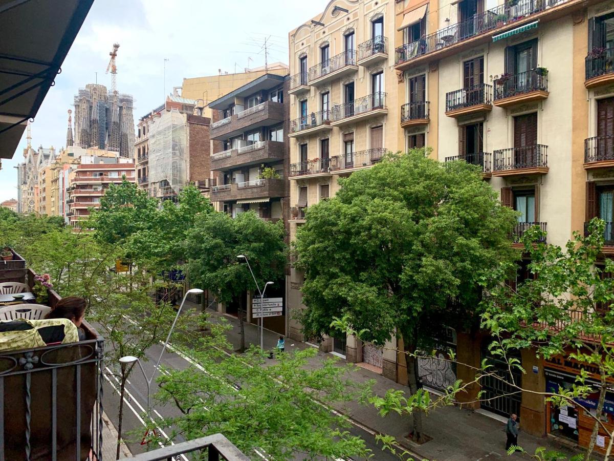 Charm Sagrada Familia Appartement Barcelona Buitenkant foto