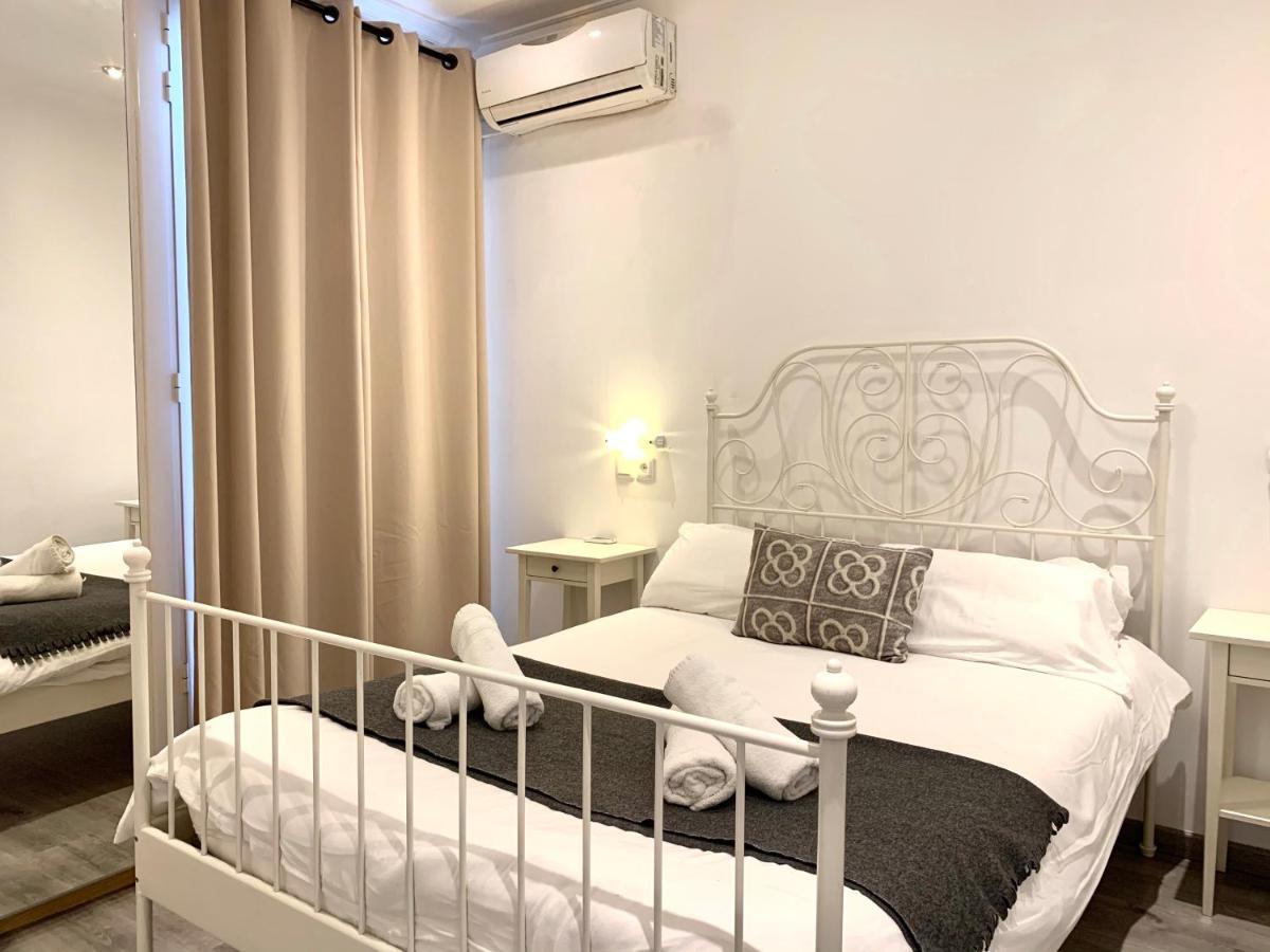 Charm Sagrada Familia Appartement Barcelona Buitenkant foto